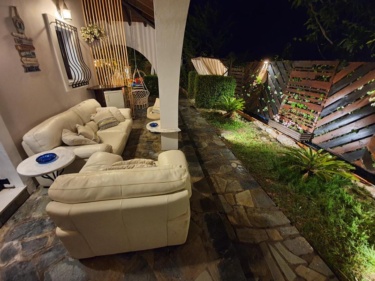 Villa Georgia อาคาราวี ภายนอก รูปภาพ
