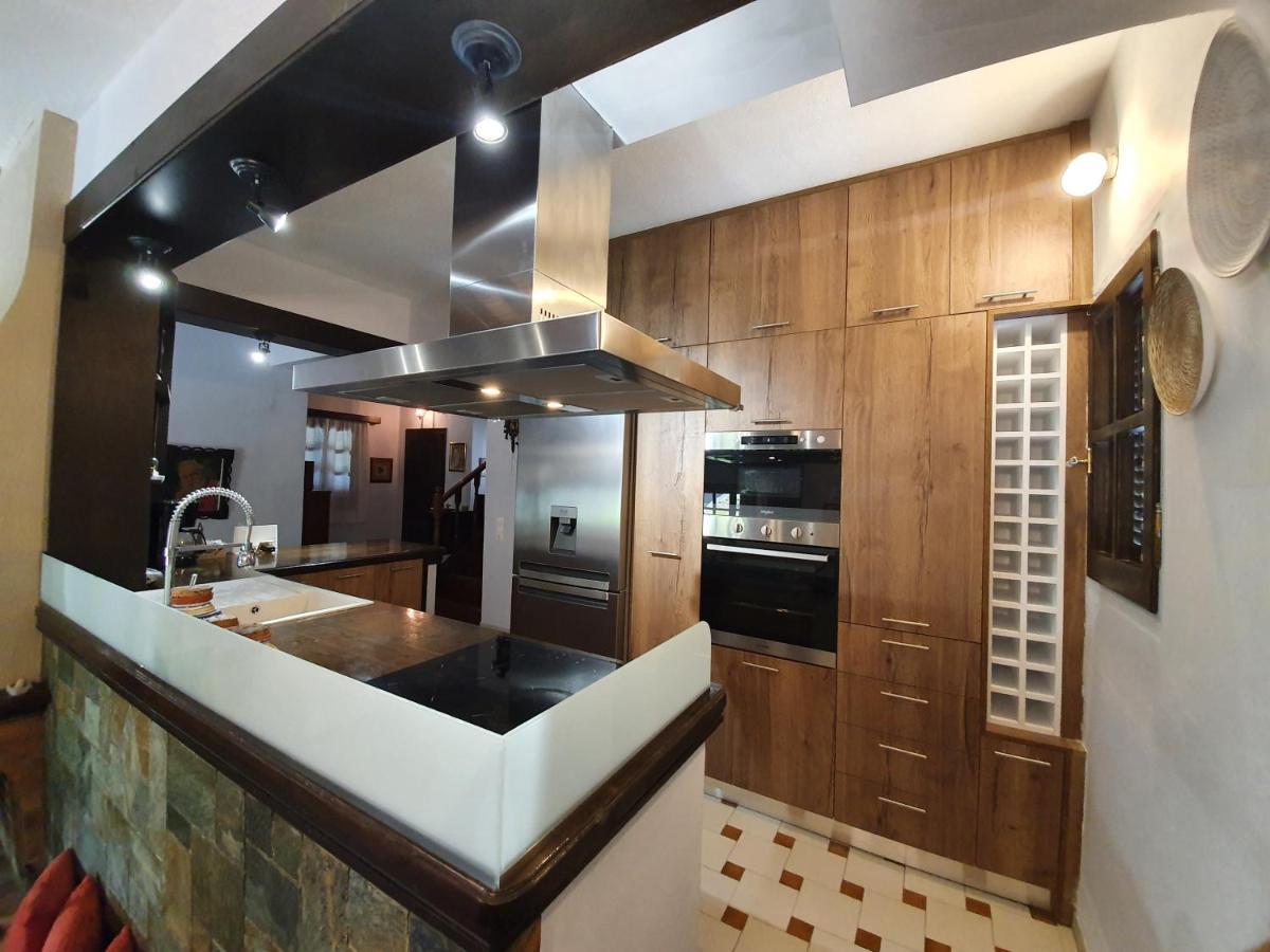 Villa Georgia อาคาราวี ภายนอก รูปภาพ