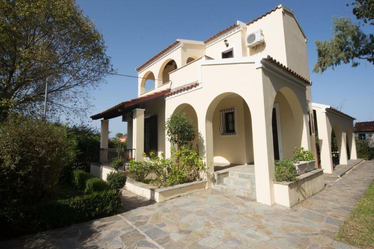 Villa Georgia อาคาราวี ภายนอก รูปภาพ